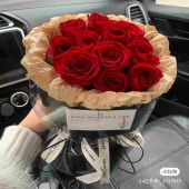 11支红玫瑰黑色圆形小香风