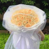 33支香槟玫瑰花束