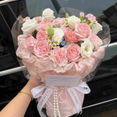 【粉色主题】6支粉雪山搭配5朵粉色康乃馨混搭洋桔梗鲜花花束送女友送母亲花店送花上门