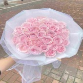 33朵粉雪山花束