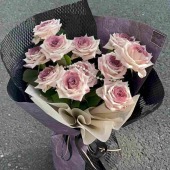  11支蔓塔乌梅子酱喷色玫瑰鲜花花束送女友送闺蜜花店送花上门