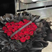 【心心相印】33支红玫瑰心型花束送女友送老婆花店送花上门