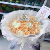 25支香槟玫瑰混搭8支白玫瑰花束