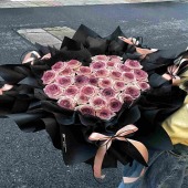 33支蔓塔乌梅子酱心形花束