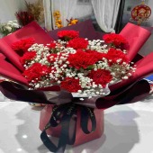 【寸草春晖】11支红色康乃馨搭配白色满天星花束送妈妈送母亲送长辈花店送花上门