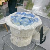 【三十七度的爱】15支碎冰蓝玫瑰小香风花束