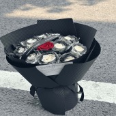 【骑士的守候】10朵黑骑士喷色玫瑰1朵红玫瑰花束送男友送老公花店送花上门