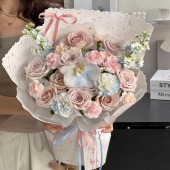 11支曼塔蝴蝶兰网红轻奢花束