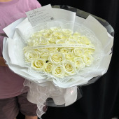 33支白玫瑰花束